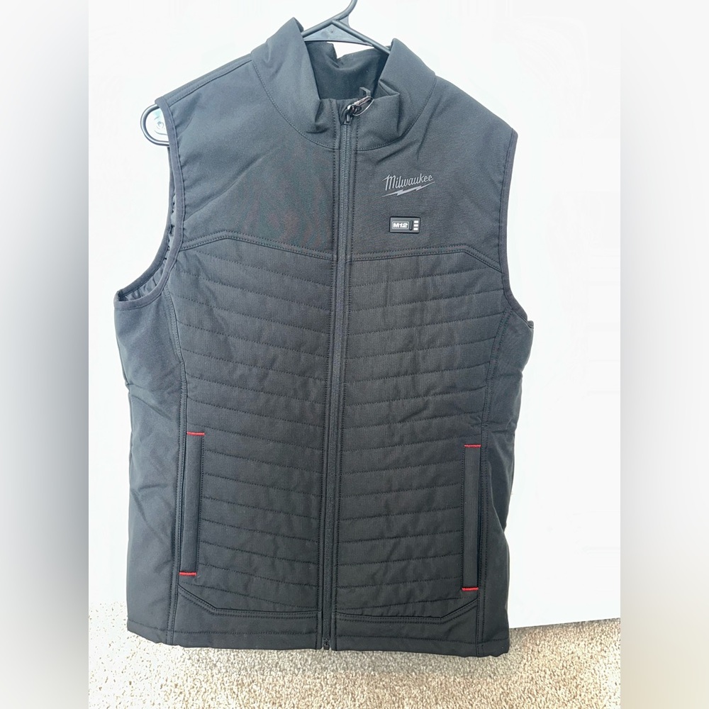 Milwaukee Tool Women’s Axis Vest
